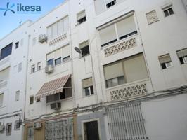 VENTA DE PISO EN HUELVA. ACTIVO INMOBILIARIO SIN POSESIÓN. photo 0
