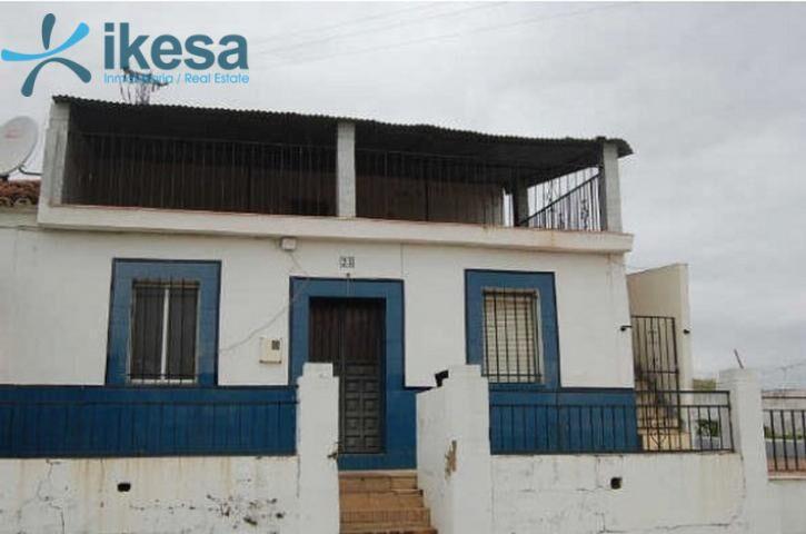 VENTA DE CHALET ADOSADO EN CALAÑAS HUELVA. ACTIVO SIN POSESION. photo 0