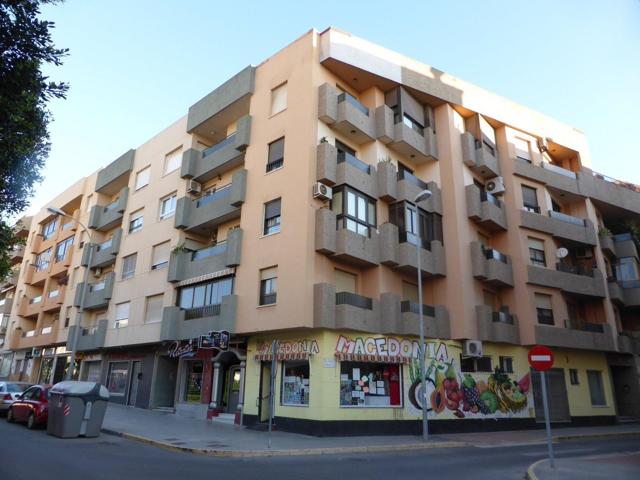 VENTA DE PISO EN EL EJIDO (ALMERÍA) photo 0