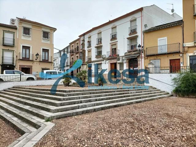 VENTA DE PISO EN LUCENA (CÓRDOBA) photo 0