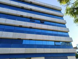 Venta de Oficina en Edificio Omega, Sevilla photo 0