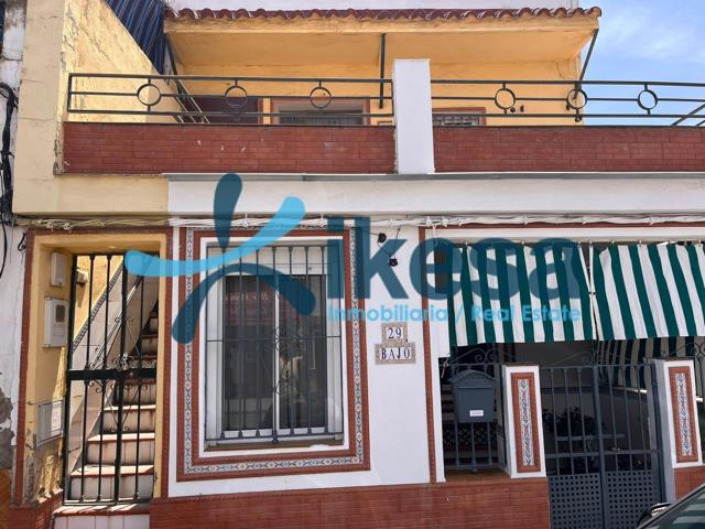 Piso En venta en La Paz - Montecarmelo, Alcala De Guadaira photo 0