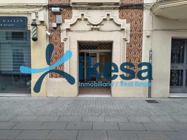 Oficina En venta en Casco Antiguo, Badajoz photo 0
