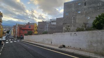 Terreno urbano plurifamiliar en zona Tincer (Santa Cruz de Tenerife) photo 0