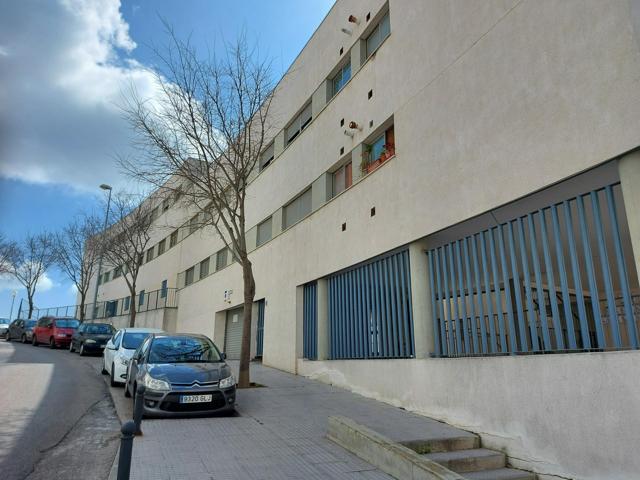 Plaza de garaje photo 0