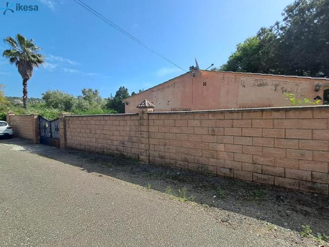 Parcela con vivienda y piscina en Urbanización Injertal de las Cuevas !! photo 0