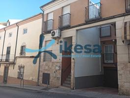VENTA DE CASA EN ZONA DE MIRADOR DEL TAMBOR - JAÉN photo 0
