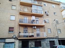 Piso En venta en Los Pirralos, Dos Hermanas photo 0