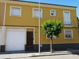 Unifamiliar Pareada En venta en Andalucia, Bollullos De La Mitacion photo 0