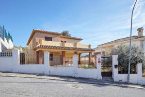 VENTA DE CHALET EN JAÉN (JAÉN) photo 0
