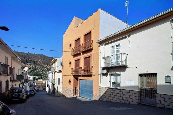 VENTA DE CASA EN LA GUARDIA DE JAÉN (JAÉN) photo 0