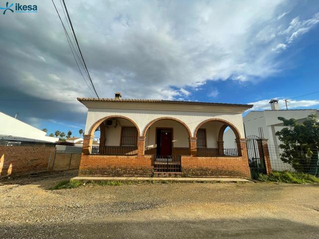 VENTA DE CASA EN CLARINES, BEAS. VENTA EN PERÍODO FLASH photo 0