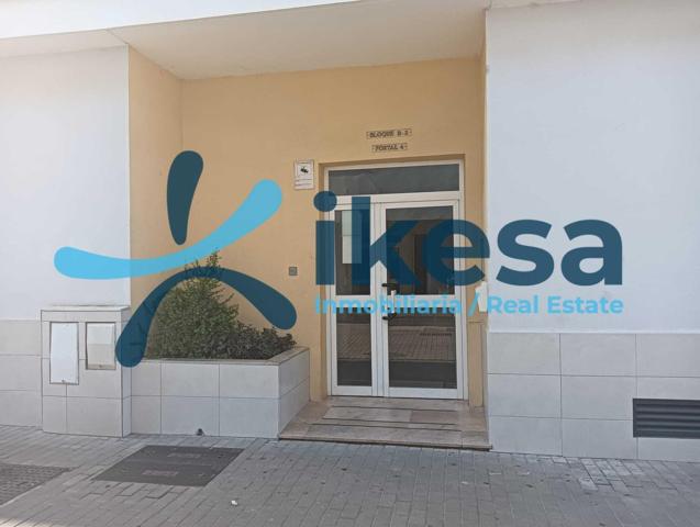 Venta de Piso + PK + Trastero photo 0