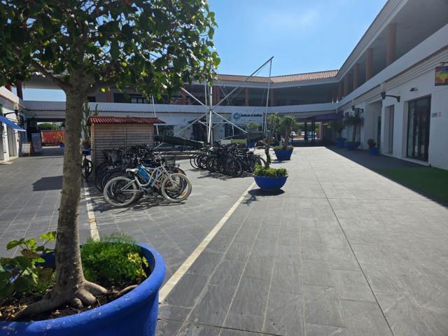 VENTA LOCAL CC NOVOCENTER photo 0