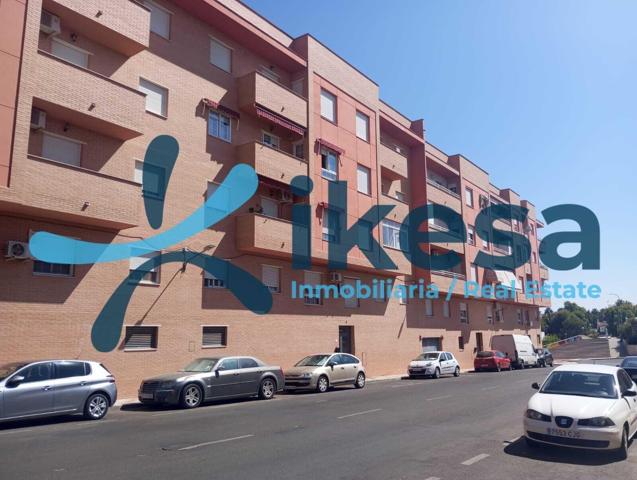 Piso En venta en Extremadura, Almendralejo photo 0