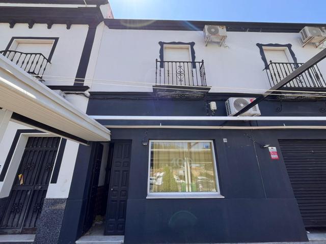 Venta de Piso en Mairena del Alcor, Sevilla photo 0