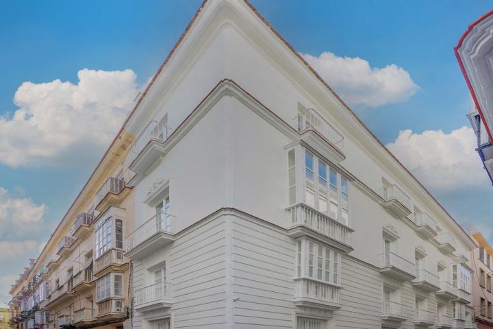 Piso En venta en Centro, Cadiz photo 0