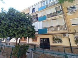 ¡Oportunidad de Oro! Venta de Piso en Sevilla photo 0