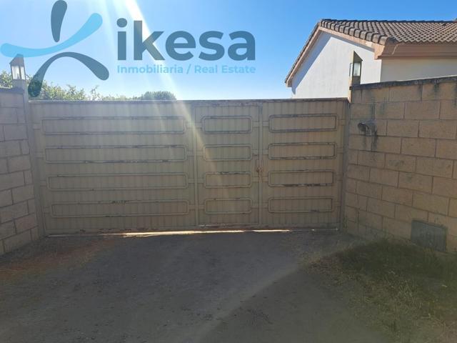 Venta de casa de Campo en San Bartolomé, Huelva. Venta en PERÍODO FLASH. photo 0