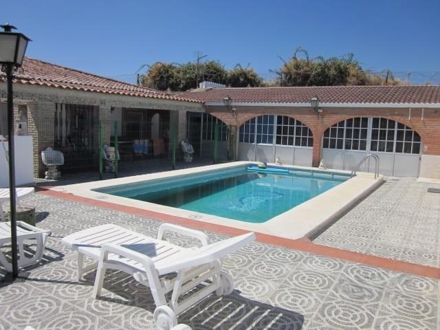 ¡Tu Refugio Soñado! Venta de Casa en Cazalla de la Sierra, Sevilla photo 0