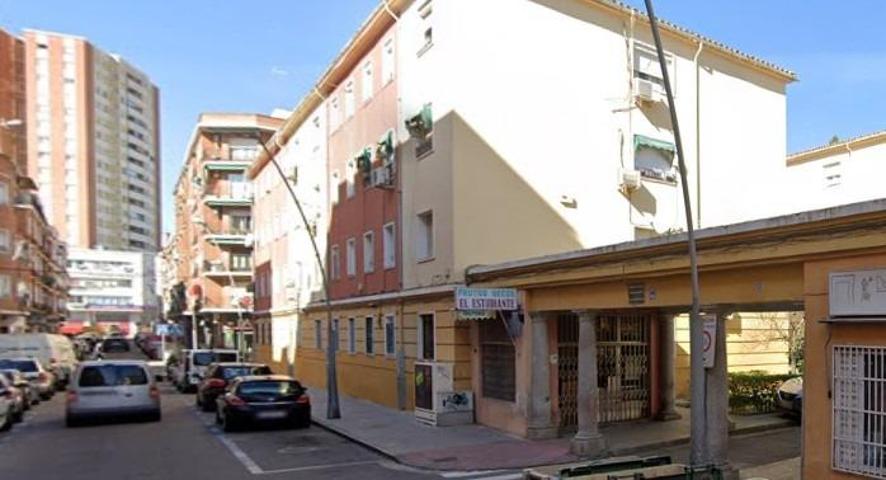 Venta de piso en TALAVERA DE LA REINA (TOLEDO). SIN POSESIÓN. photo 0