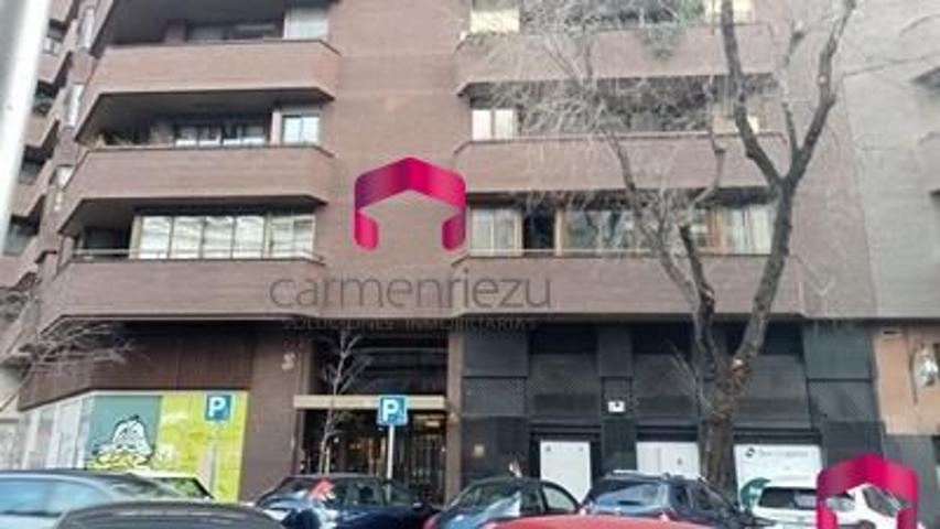 LOCAL COMERCIAL 412 M2 JULIAN ROMEA (MADRID) photo 0