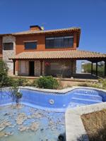 MAGNIFICA VIVIENDA UNIFAMILIAR EN VALDEMORILLO photo 0