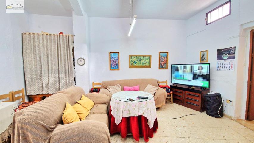 ¡Estupenda vivienda en Álora! photo 0