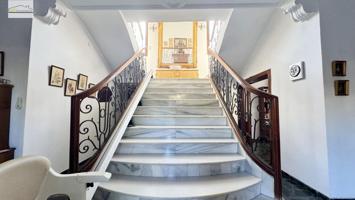 ¡Vive en una casa con esencia, en el corazón de Ciudad Jardín! photo 0