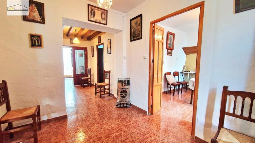 ¡Estupenda vivienda en Colmenar! photo 0