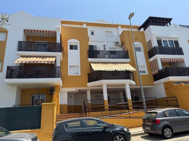 ESTUPENDA VIVIENDA CON TERRAZA Y GARAJE photo 0