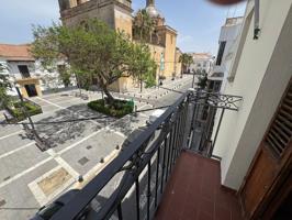 SEÑORIAL PISO CON BALCON A SANTO DOMINGO photo 0