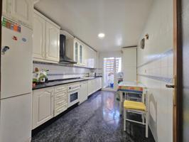 PISO DE 3 HAB Y 2 BAÑO JUNTO A LA CALLE BARRAMEDA photo 0