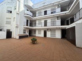 ACOGEDOR PISO CON PATIO EN EL BARRIO ALTO DE SANLÚCAR photo 0