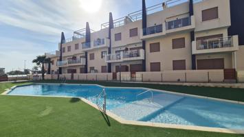 fabuloso apartamento con solarium privado y vistas al mar photo 0