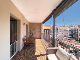 Piso En venta en Eixample, Barcelona photo 0
