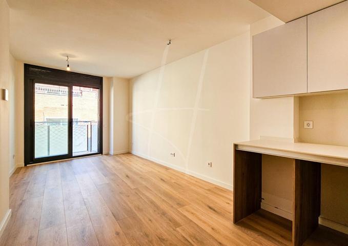 Dúplex En venta en Gavarra, Cornella De Llobregat photo 0