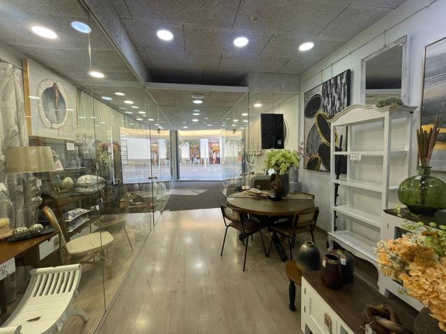 Terrenos Edificables En venta en Centre, Santa Coloma De Gramanet photo 0