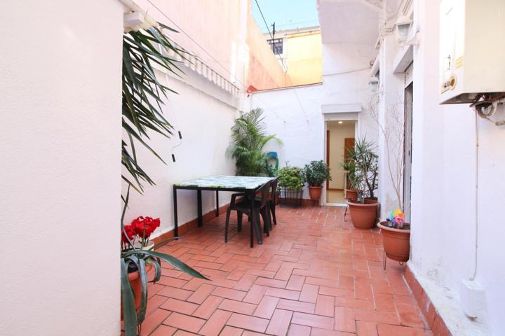 Piso En venta en Sant Antoni, Barcelona photo 0
