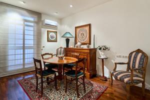 Piso En venta en Sant Antoni, Barcelona photo 0