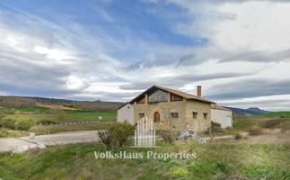 Magnífica Bodega en el Valle del Yerri photo 0