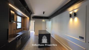 Exclusivo piso con dos terrazas privadas: ¡Tu nuevo hogar te espera! photo 0