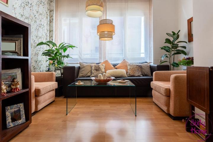Espectacular piso de 115m2 junto a Plaza del Pilar y esquina calle Alfonso photo 0