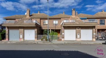 Vivienda pareada en el centro de Pastriz photo 0
