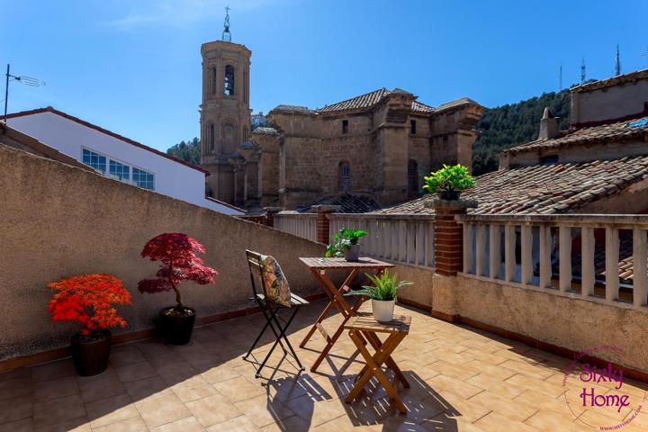 Casa de 6 dormitorios en Andorra (Teruel) photo 0