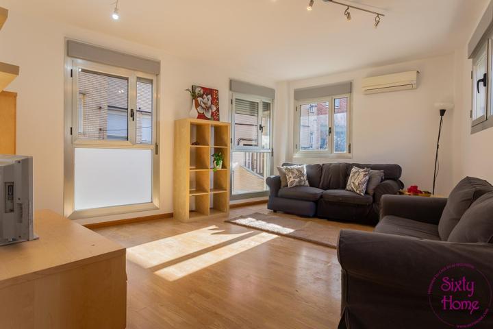 Piso de dos dormitorios en el centro de Cuarte photo 0