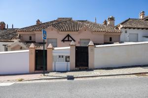 HERMOSA CASA EN CARRETERA DE LA SIERRA, PARA ENTRAR A VIVIR!! photo 0