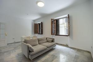 PISO JUNTO A RECOGIDAS photo 0