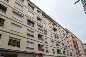 Piso reformado con cochera junto Recogidas photo 0