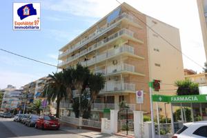 Ocasión amplio piso para reformar, apartamento a tan sólo 100 m de la Playa Capellans photo 0
